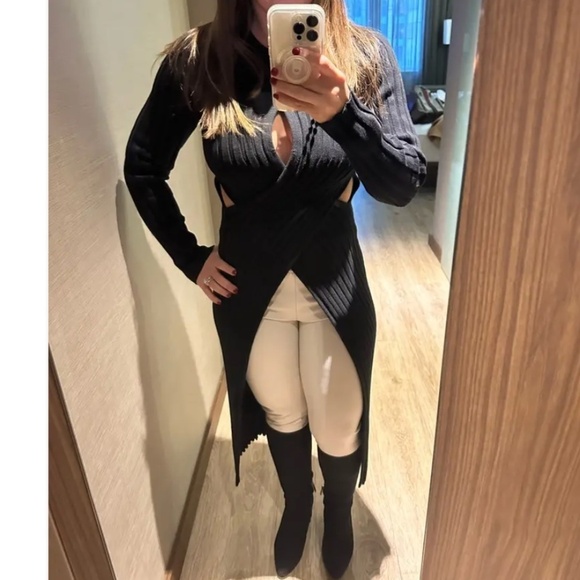 Ronny Kobo Crisscross Cut Out Long Black Sweater M-Large ( label is XL) - Picture 5 of 11